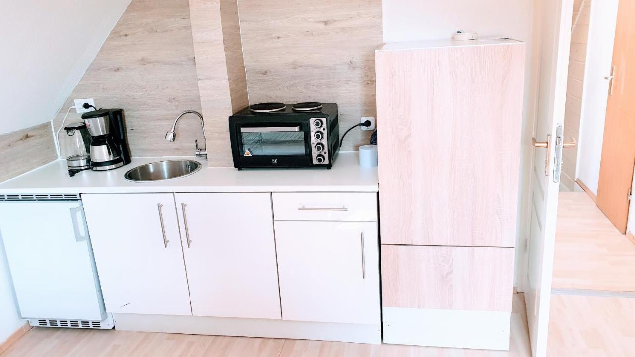 Fmi 9 Accommodation Raunheim Εξωτερικό φωτογραφία